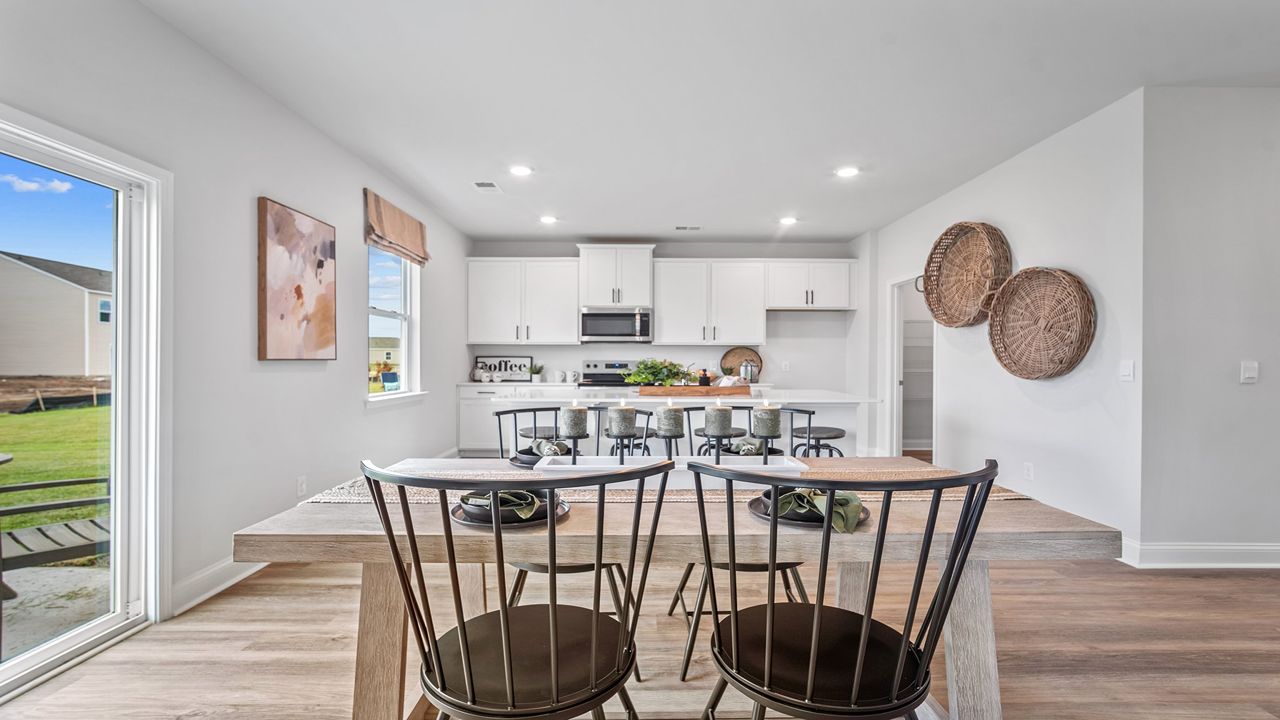 dining area to kitchen