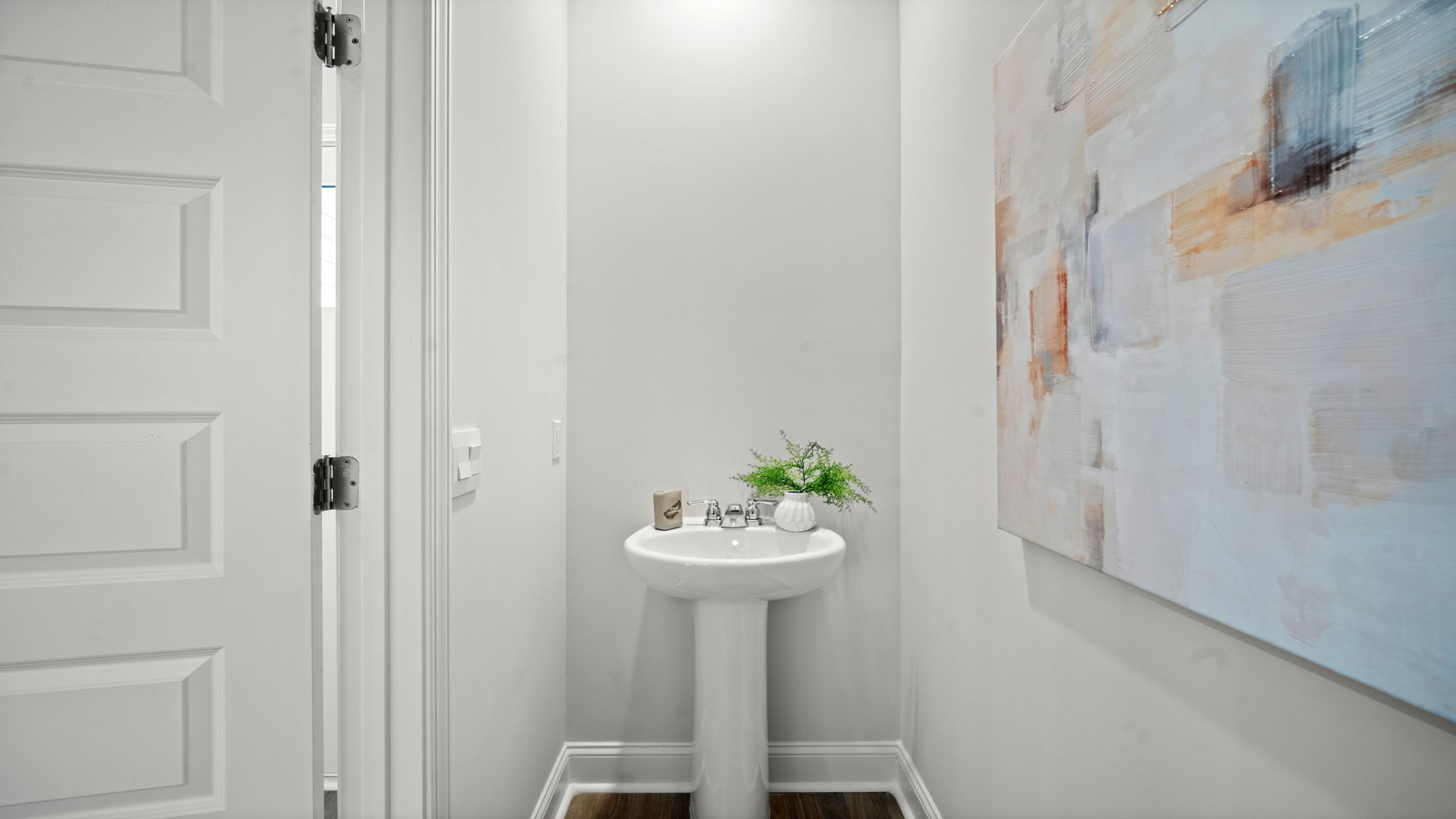 NEW CONSTRUCTION POWDER ROOM