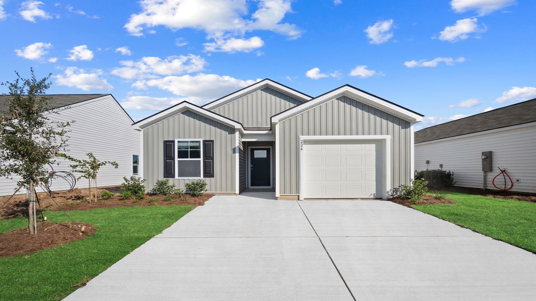 32 Jovita Drive exterior