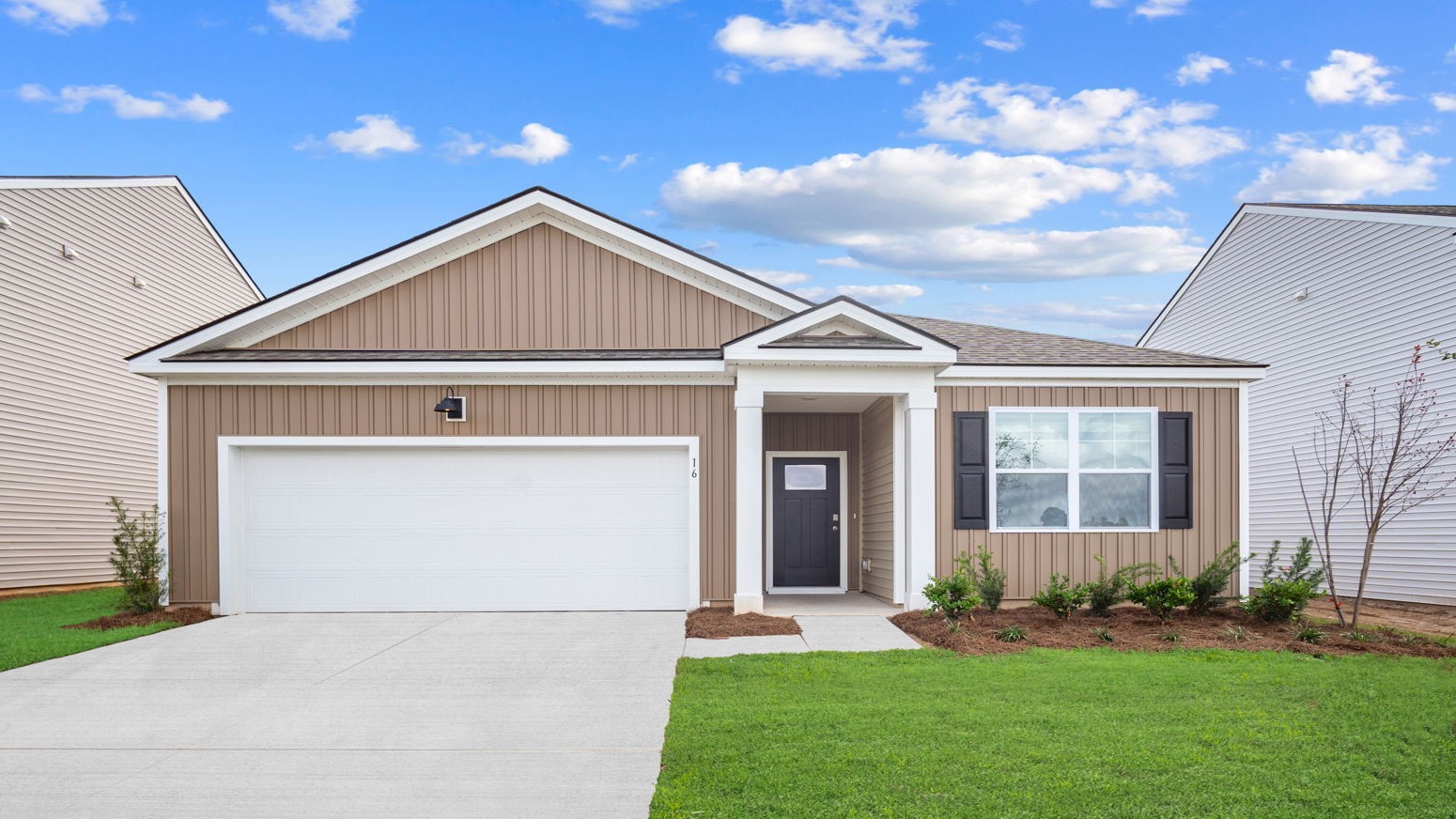 16 Gladewater Drive exterior