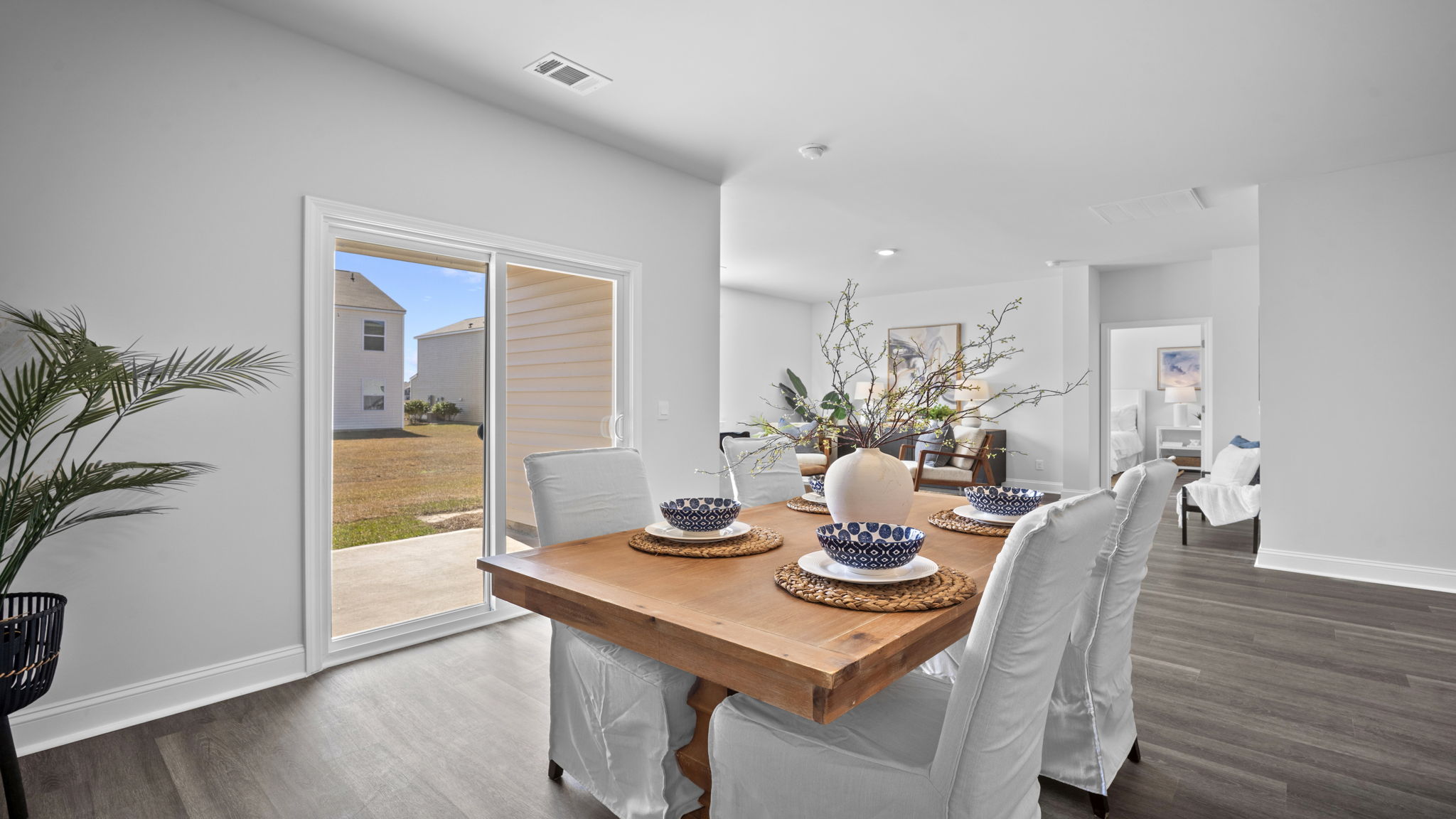 Dining area with a table and chairs