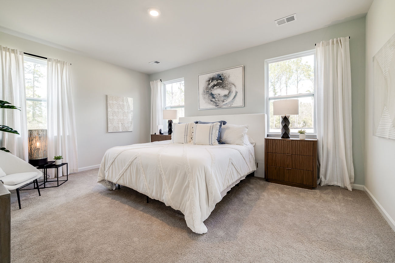 New Homes in Woodland Trail Richmond Hill, GA D.R. Horton