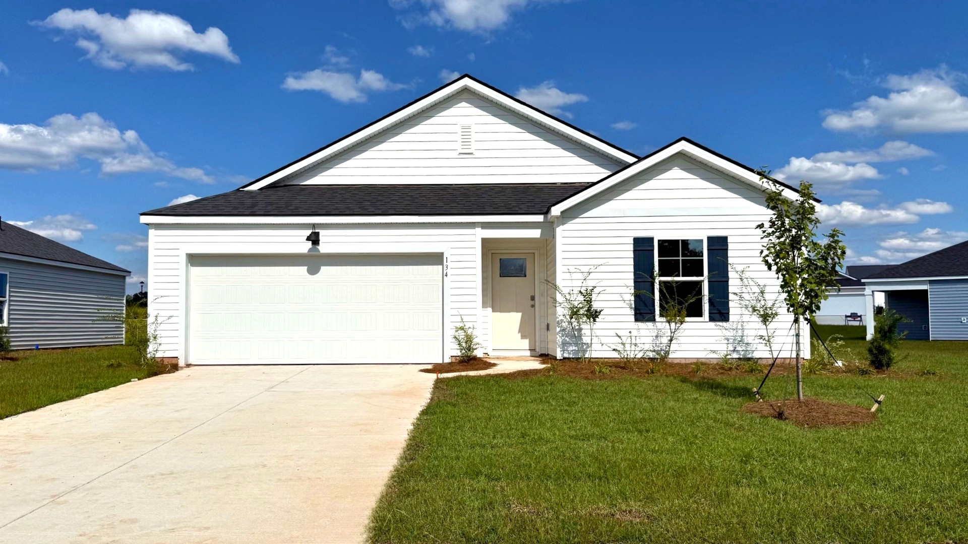 134 Hollingsworth Loop exterior