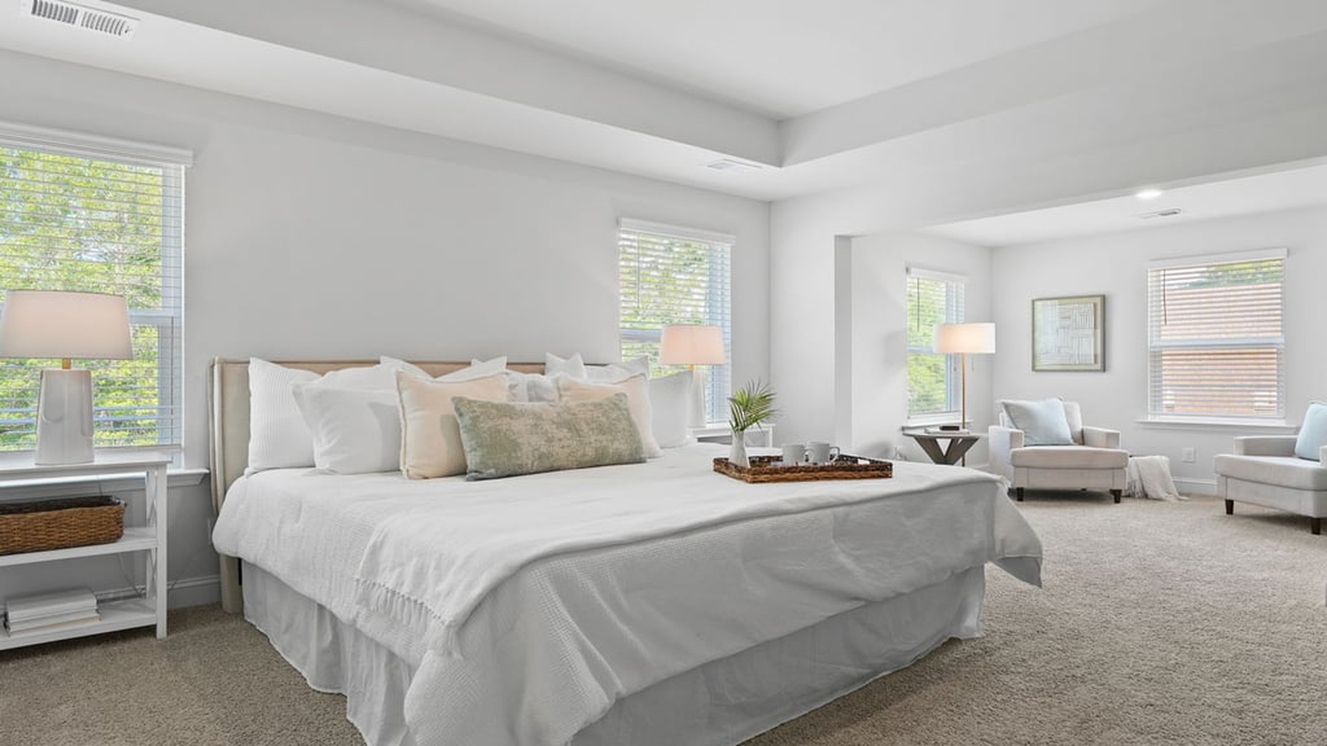 large primary bedroom in harbor oak at laurel grove