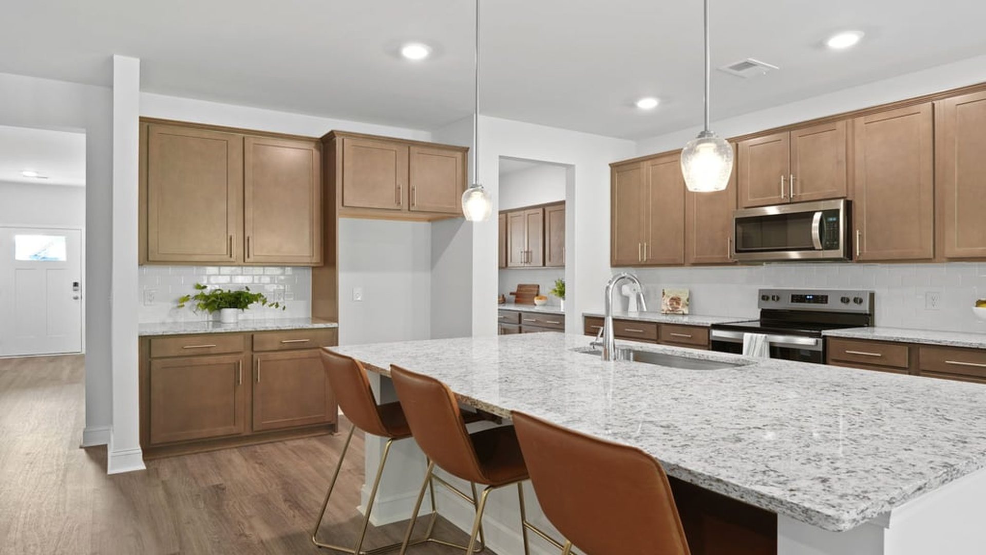 Large island Kitchen