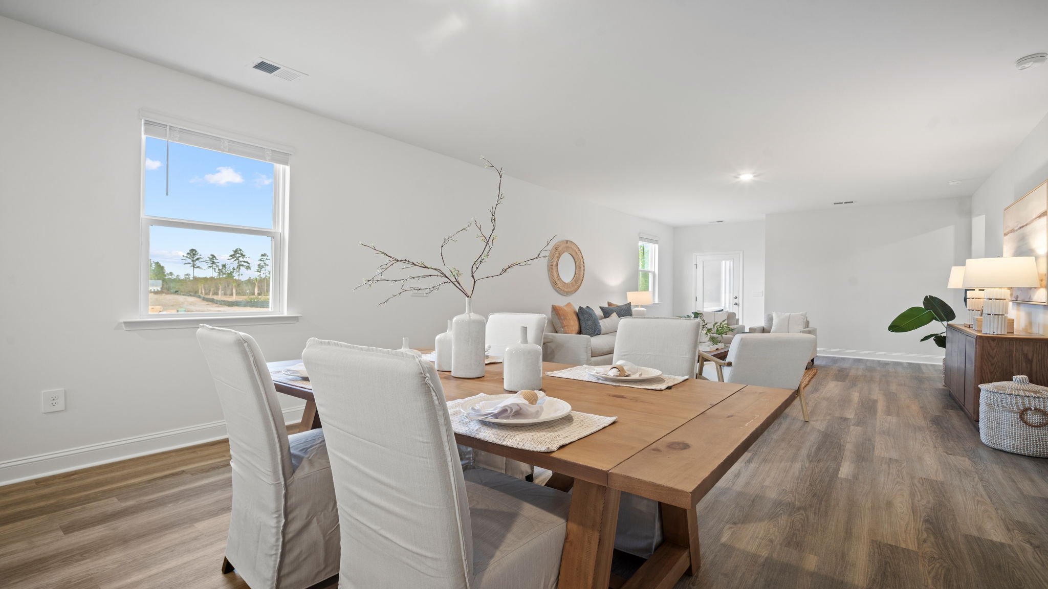 Dining area with a table and chairs