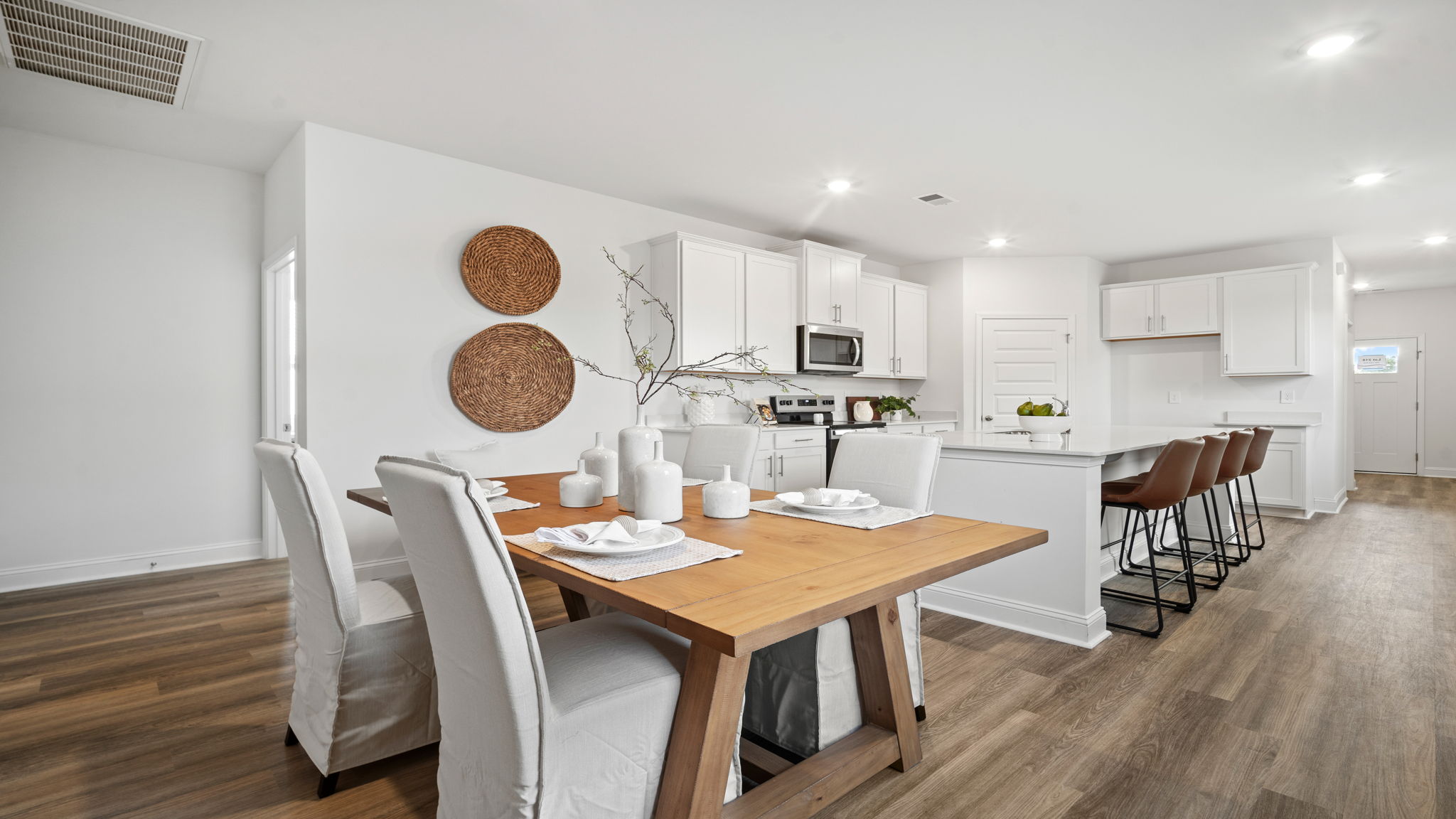 Dining area with a table and chairs