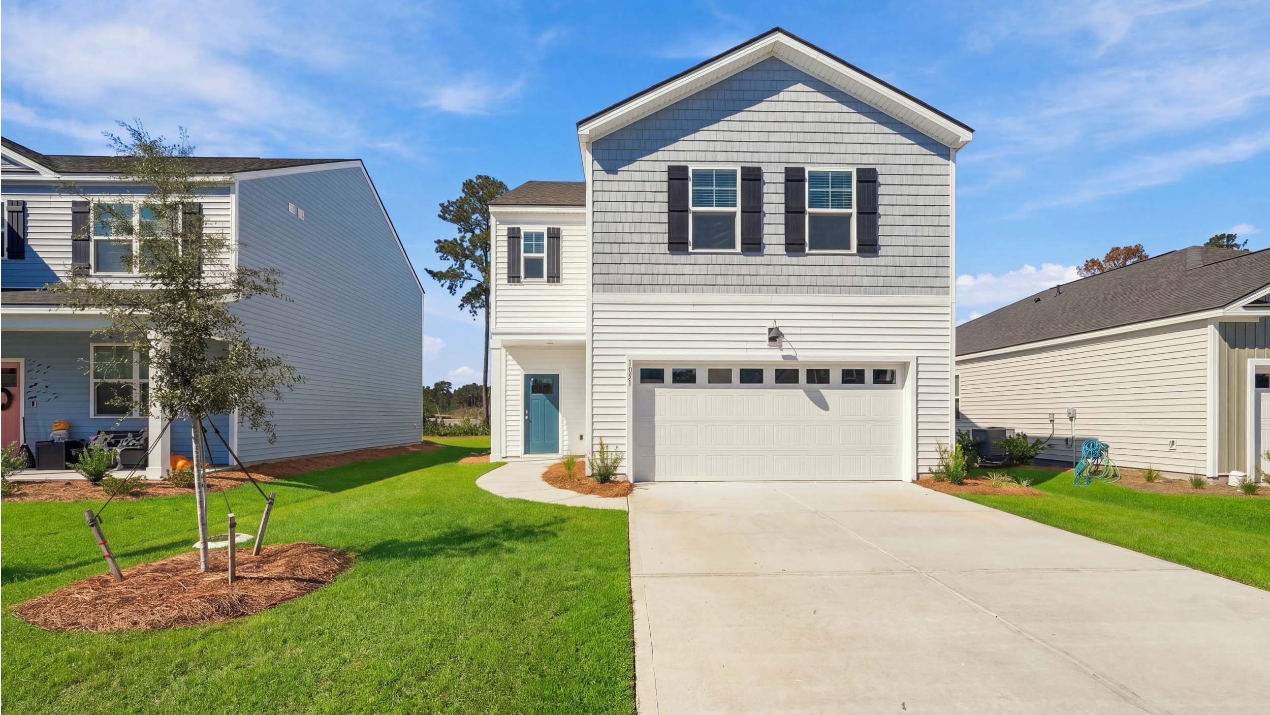 1051 Lakes Boulevard exterior
