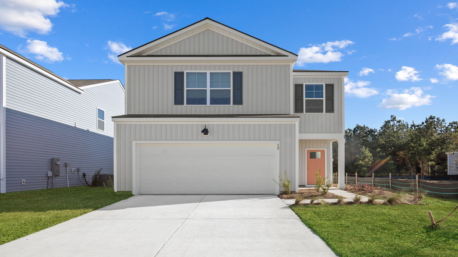 1056 Lakes Boulevard exterior