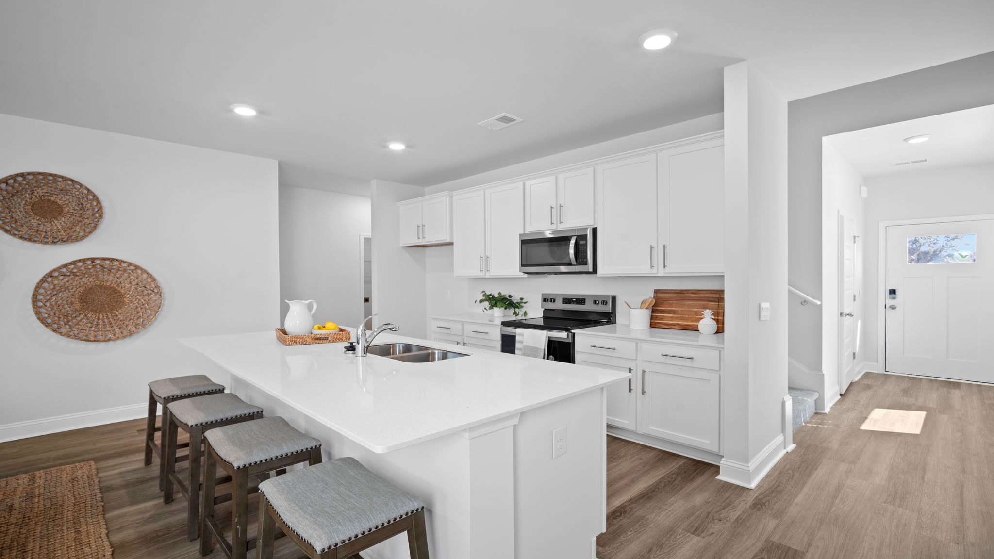 kitchen island quartz