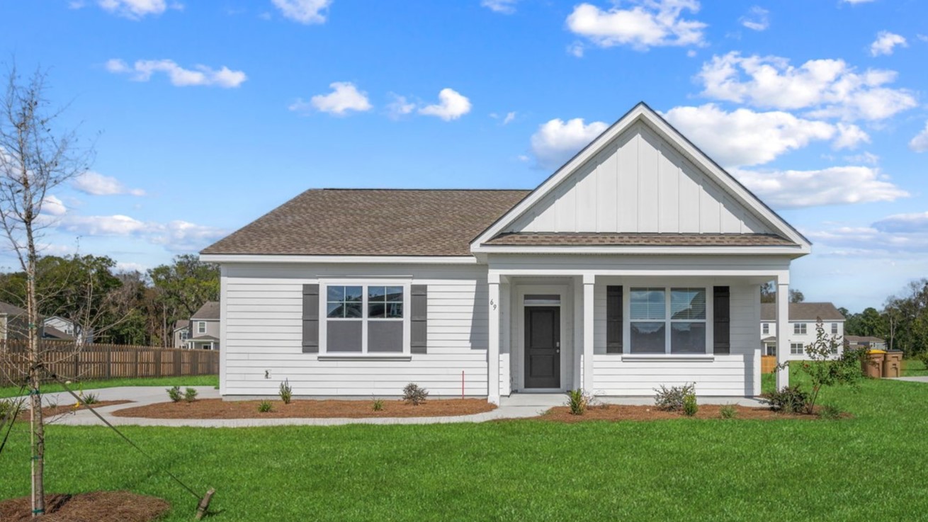 Front elevation of the Cali floor plan by D.R. Horton with welcoming entryway and stylish exterior finishes.