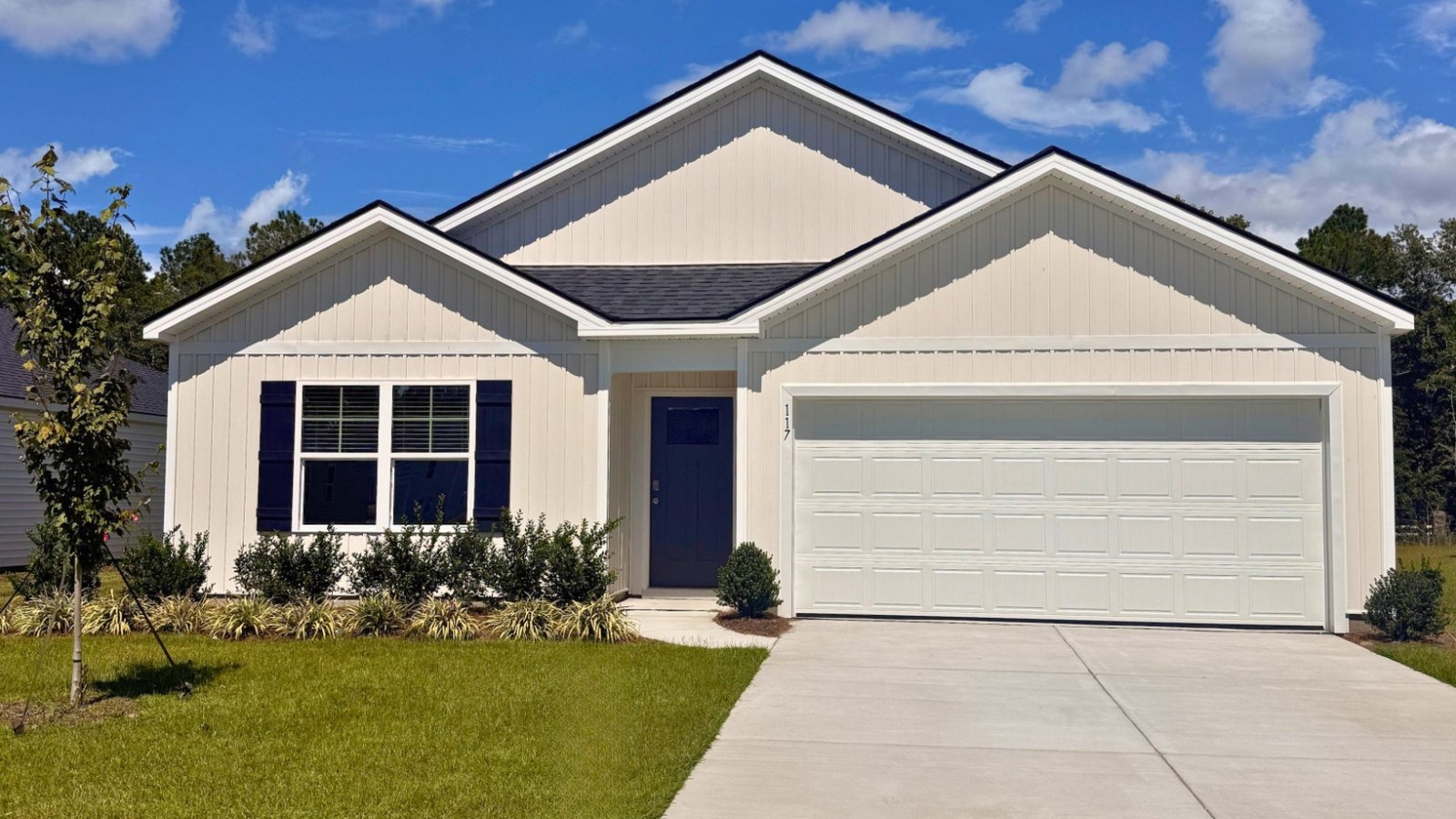 117 Serenoa Drive exterior