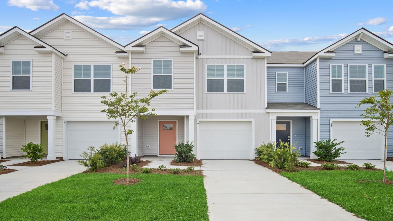 118 Lakeside Lane exterior