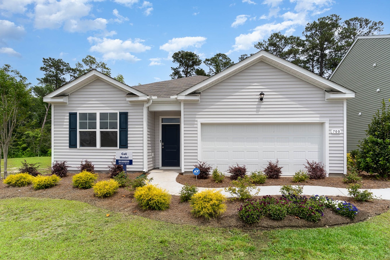 New Homes in Heather Glen Little River, SC D.R. Horton