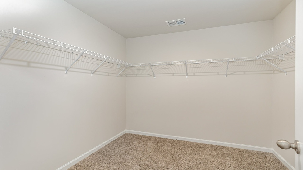 walk in closet