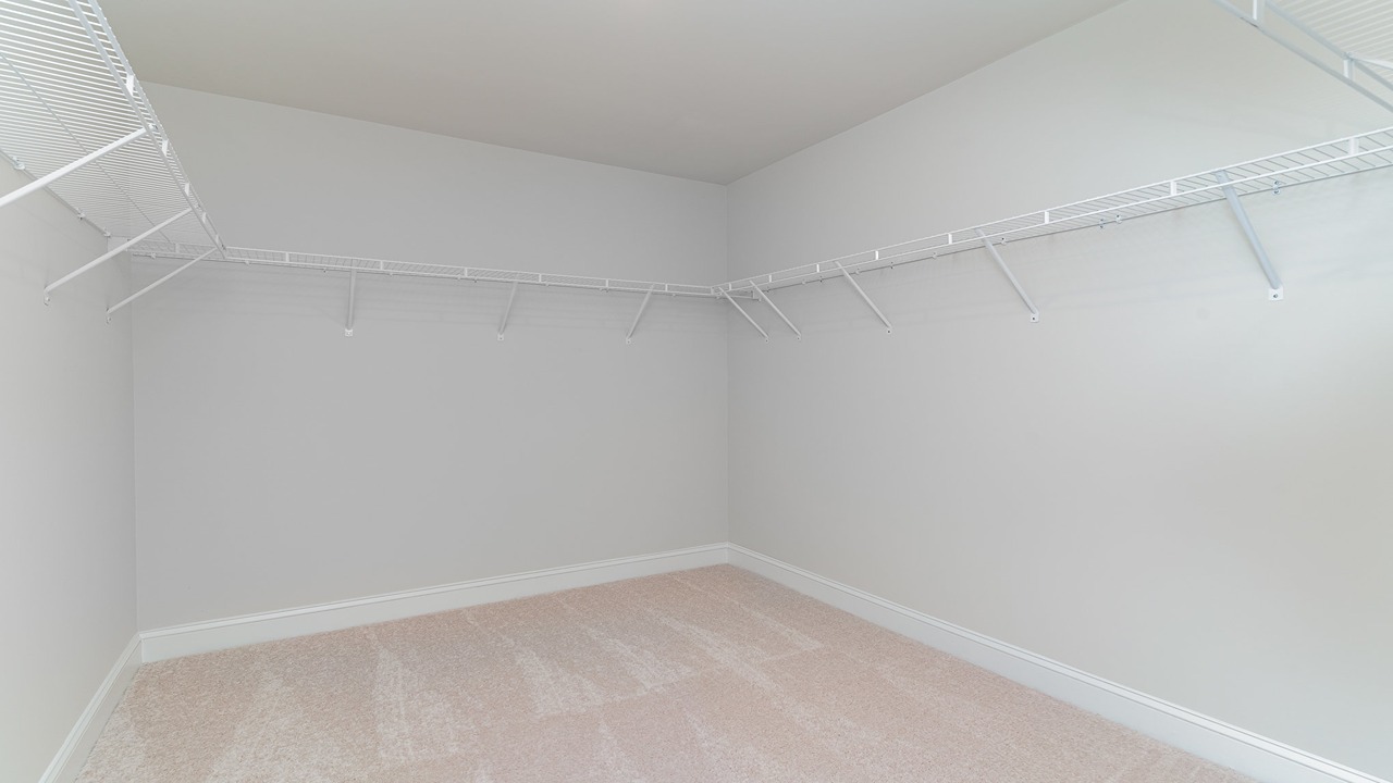 walk in closet