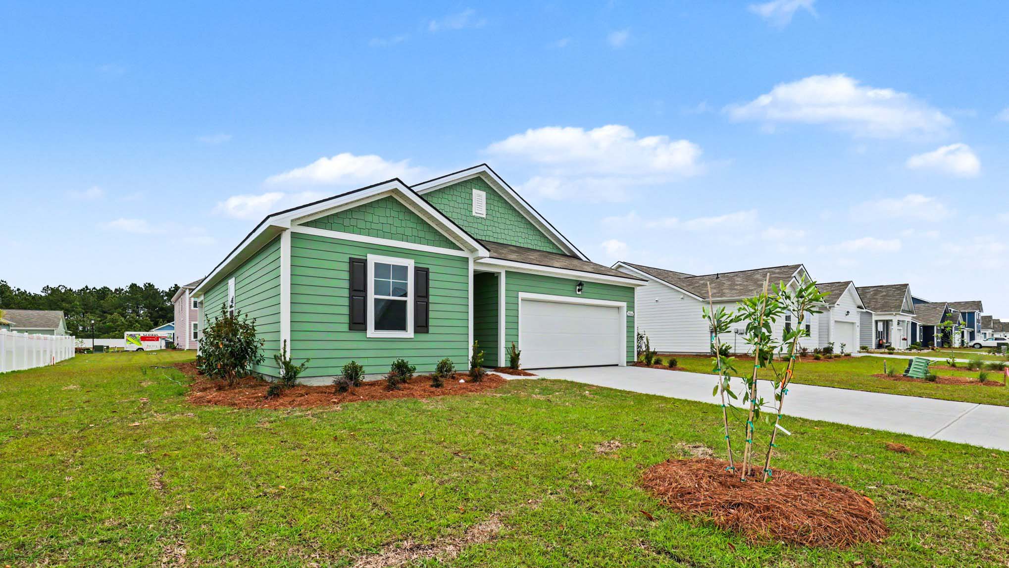 single story home with siding