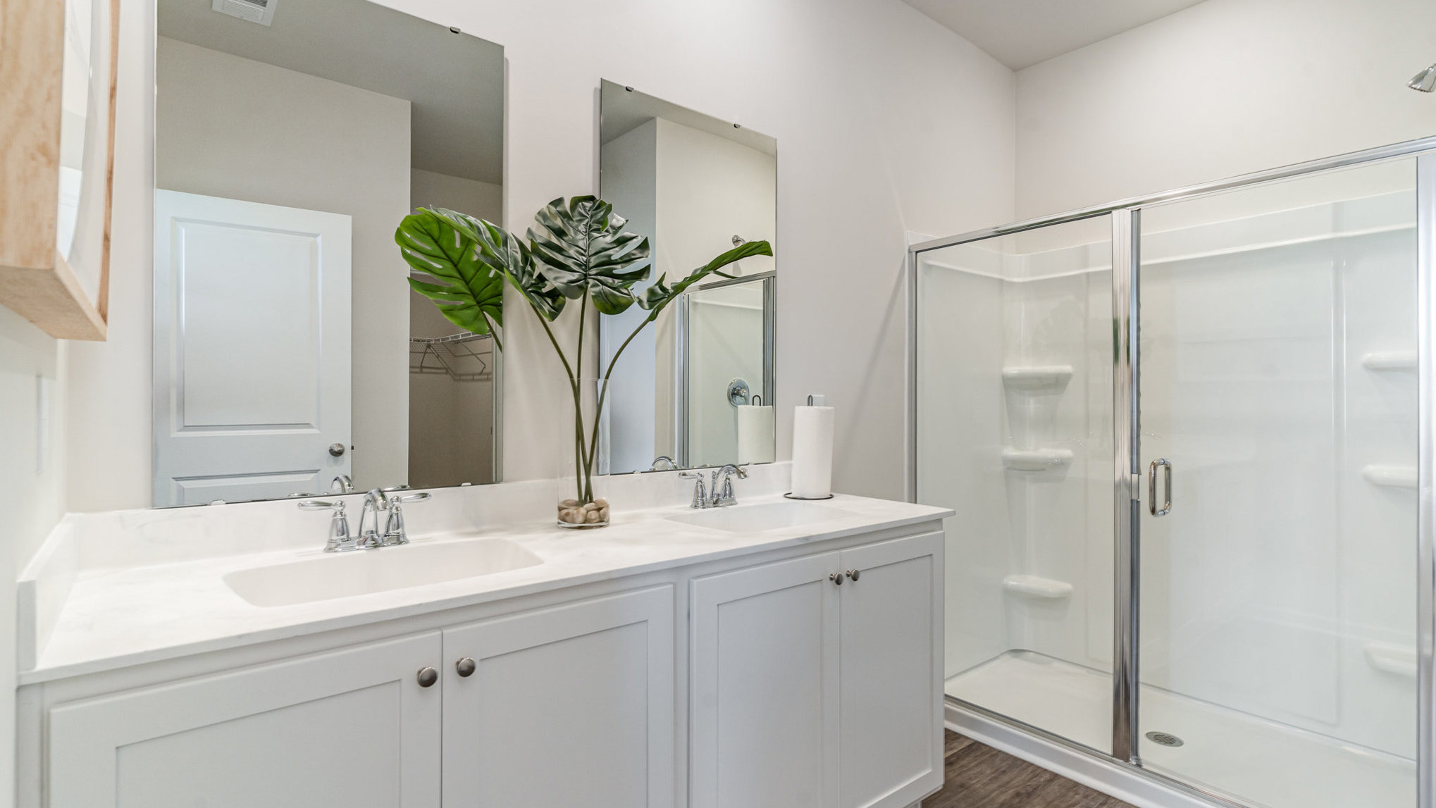 bathroom with quartz counters