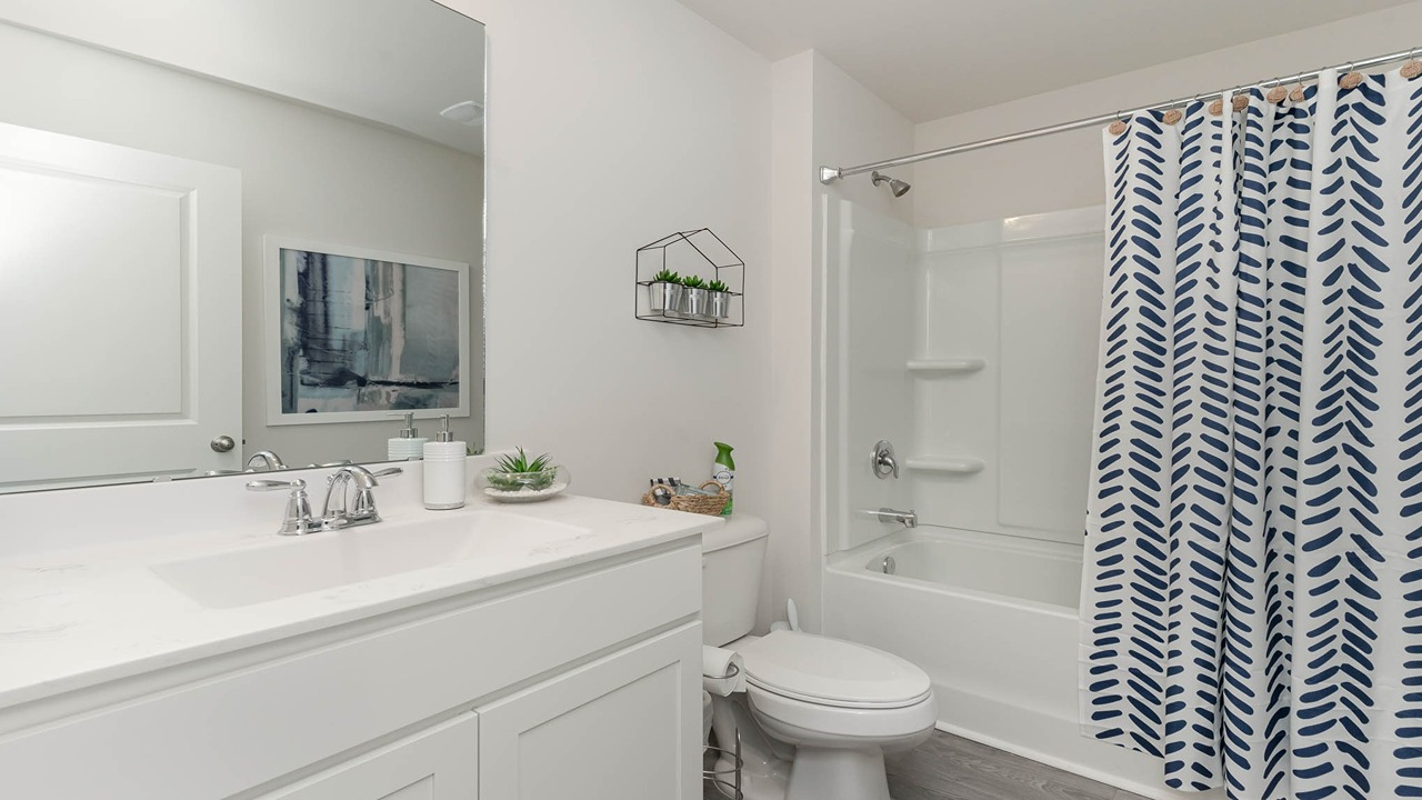 bathroom with quartz ocunters