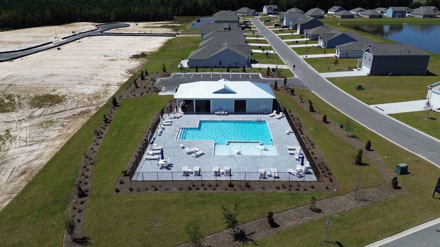 Community pool