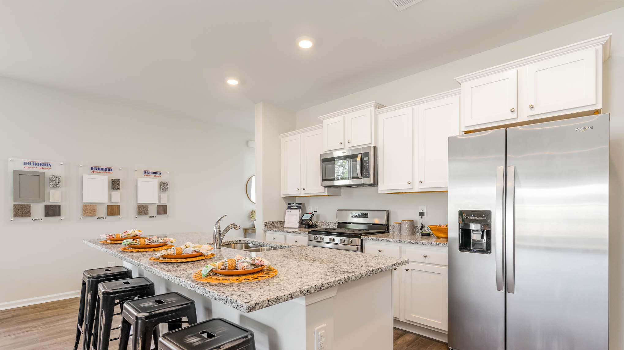 Wren kitchen with granite countertops