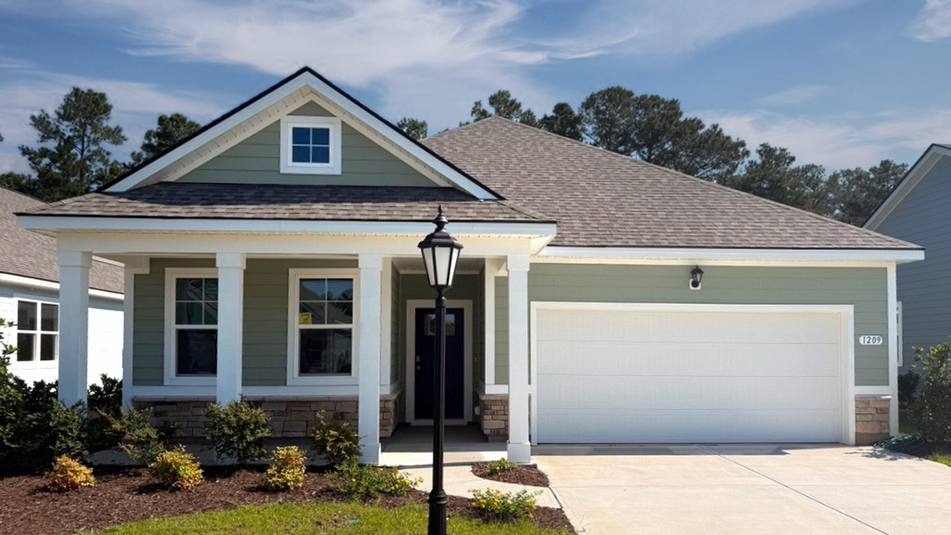 1209 Woodhouse Drive NW exterior