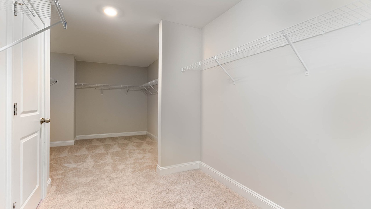 walk in closet