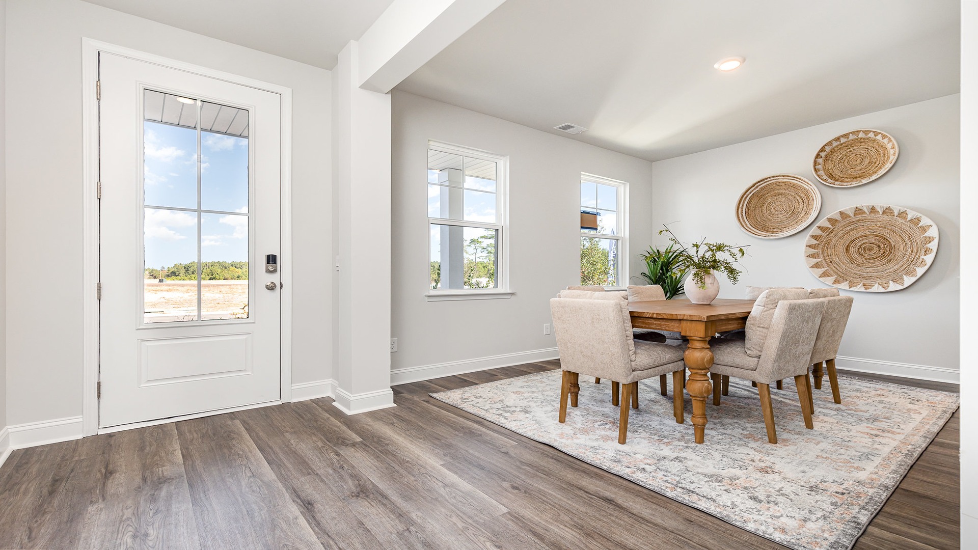 Harbor Oak flex room