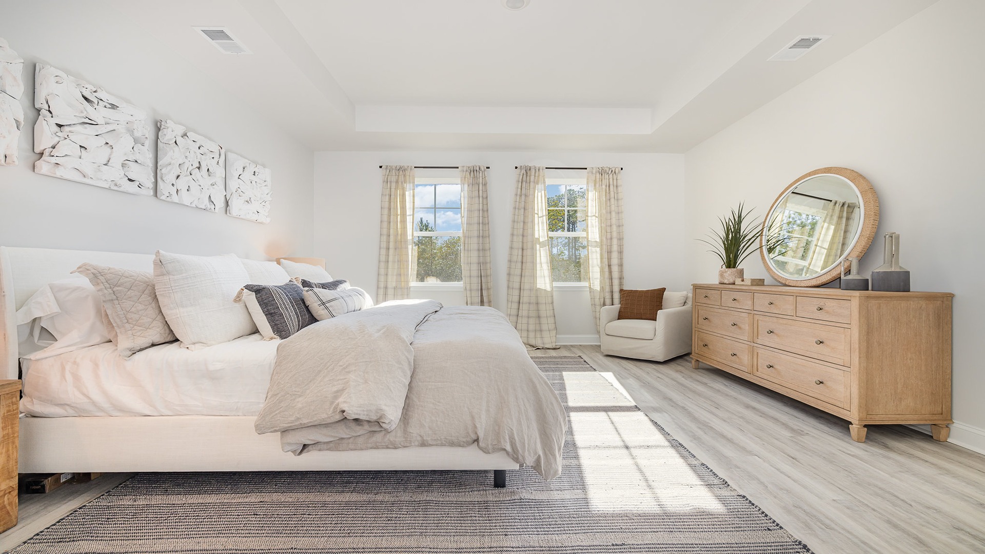 Litchfield primary bedroom