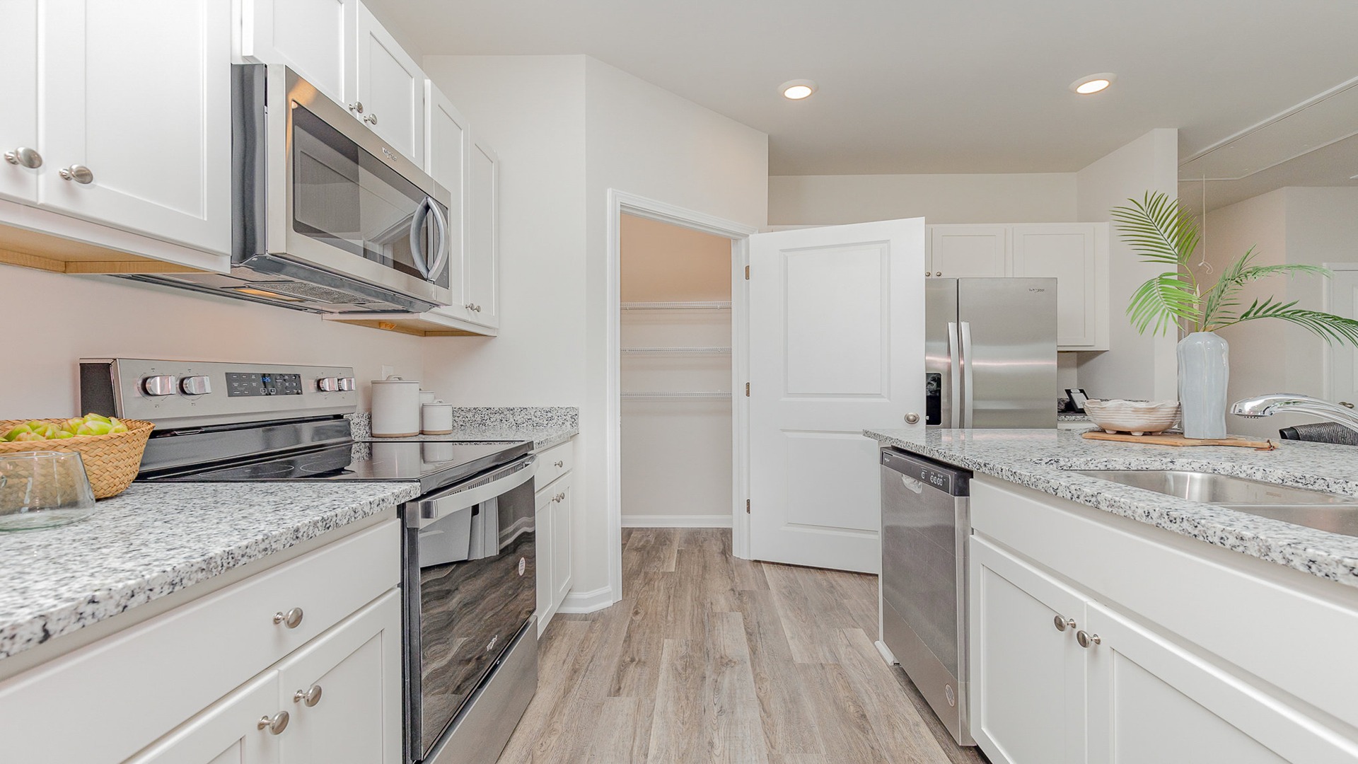 Belmont kitchen with white cabinets