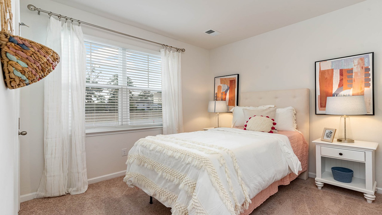 secondary bedroom