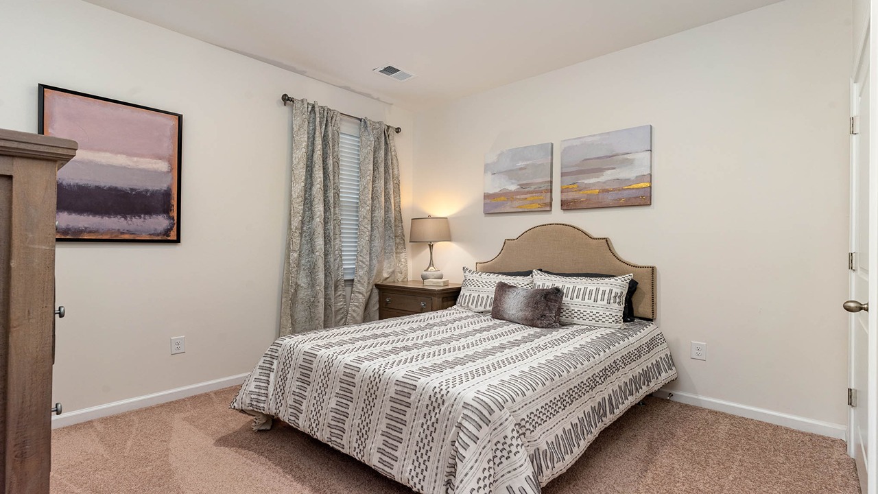 secondary bedroom