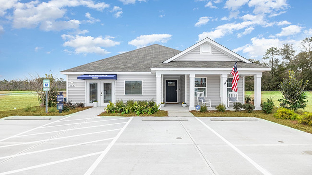 New Homes in Stanbury Creek SUPPLY, NC D.R. Horton