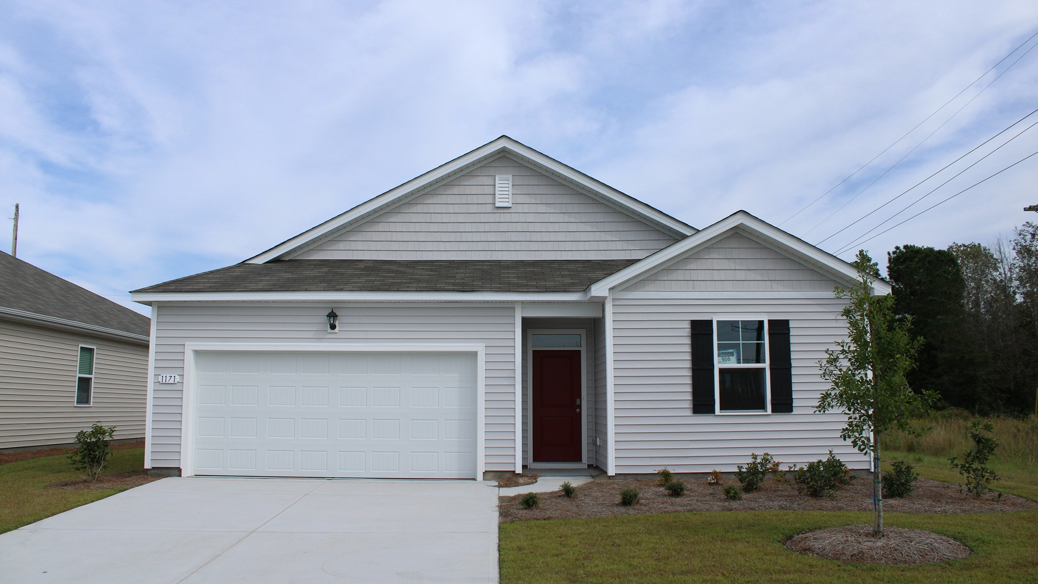 Kerry B Exterior with vinyl siding