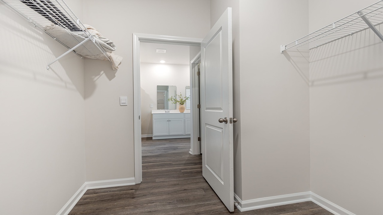 primary walk in closet