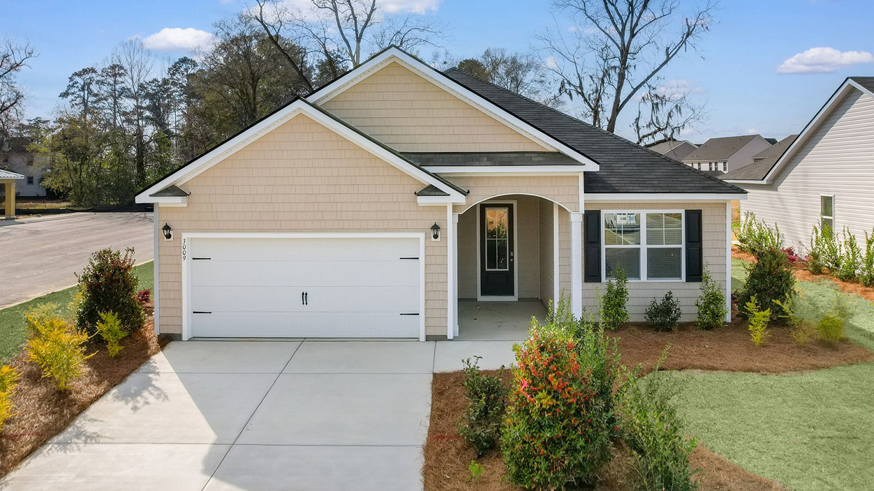 Eaton model at Bluffs at Mill Creek
