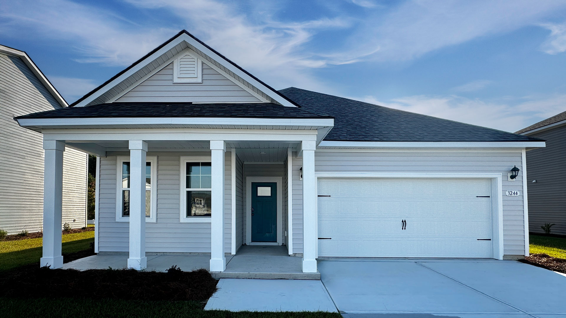 3244 Royal Star Lane exterior