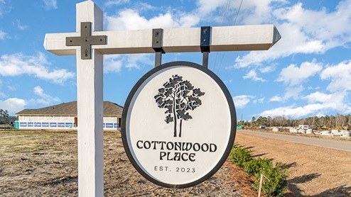 Cottonwood Place Sign