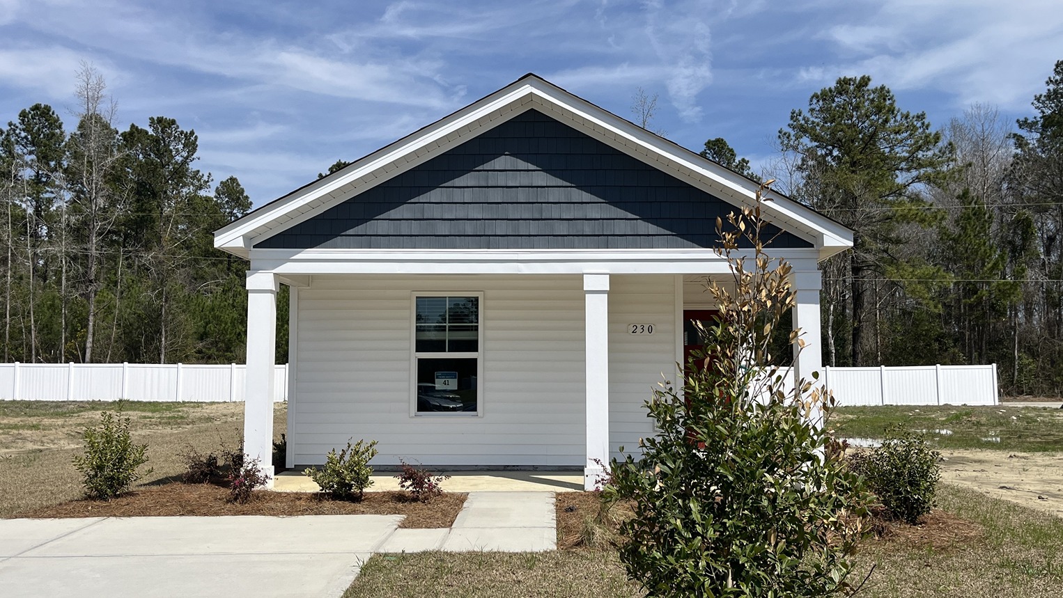 Single story home with vinyl siding