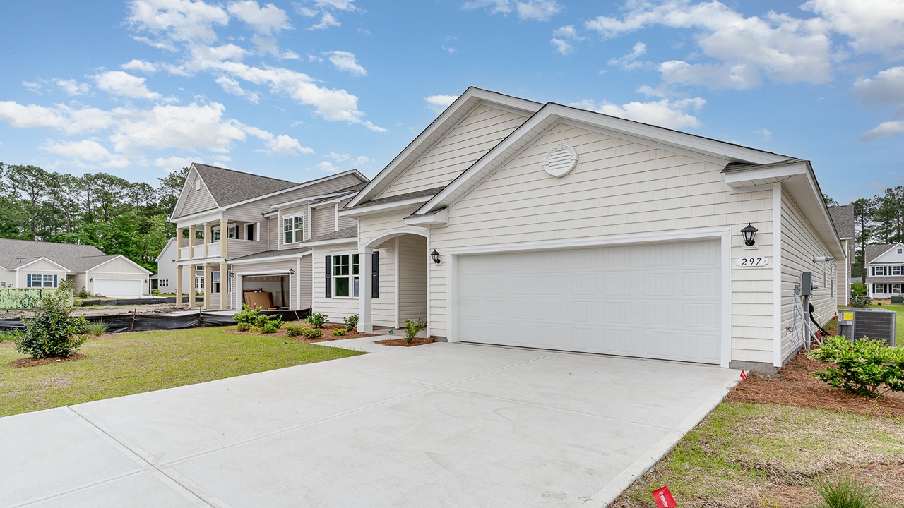 Eaton Exterior with vinyl siding