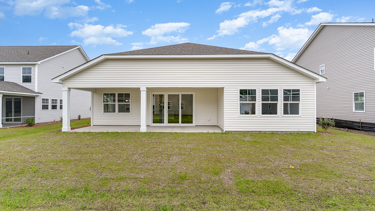 Eaton Exterior with vinyl siding