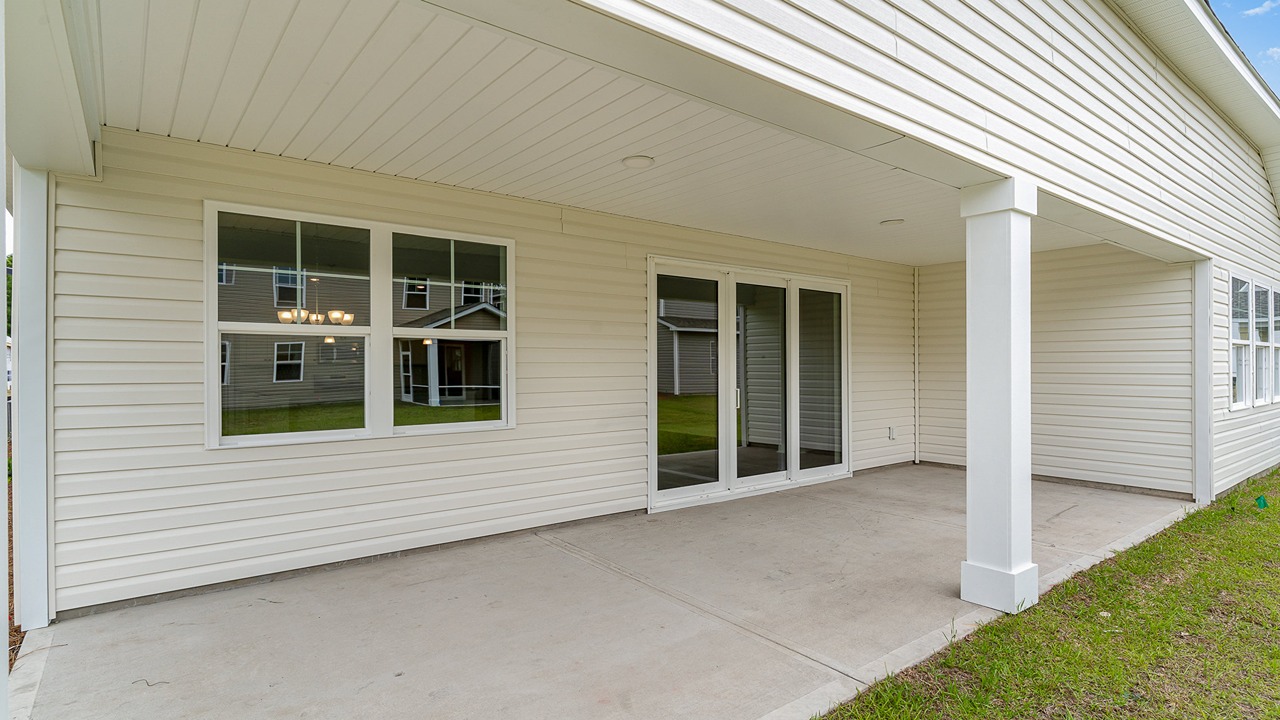Eaton Exterior with vinyl siding