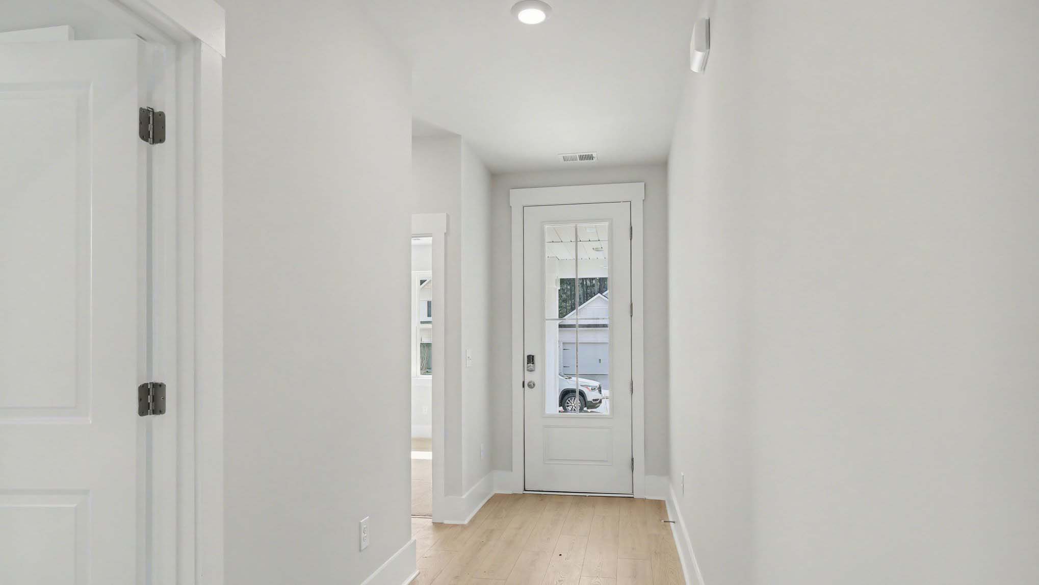 Calvert Interior at Riverlake