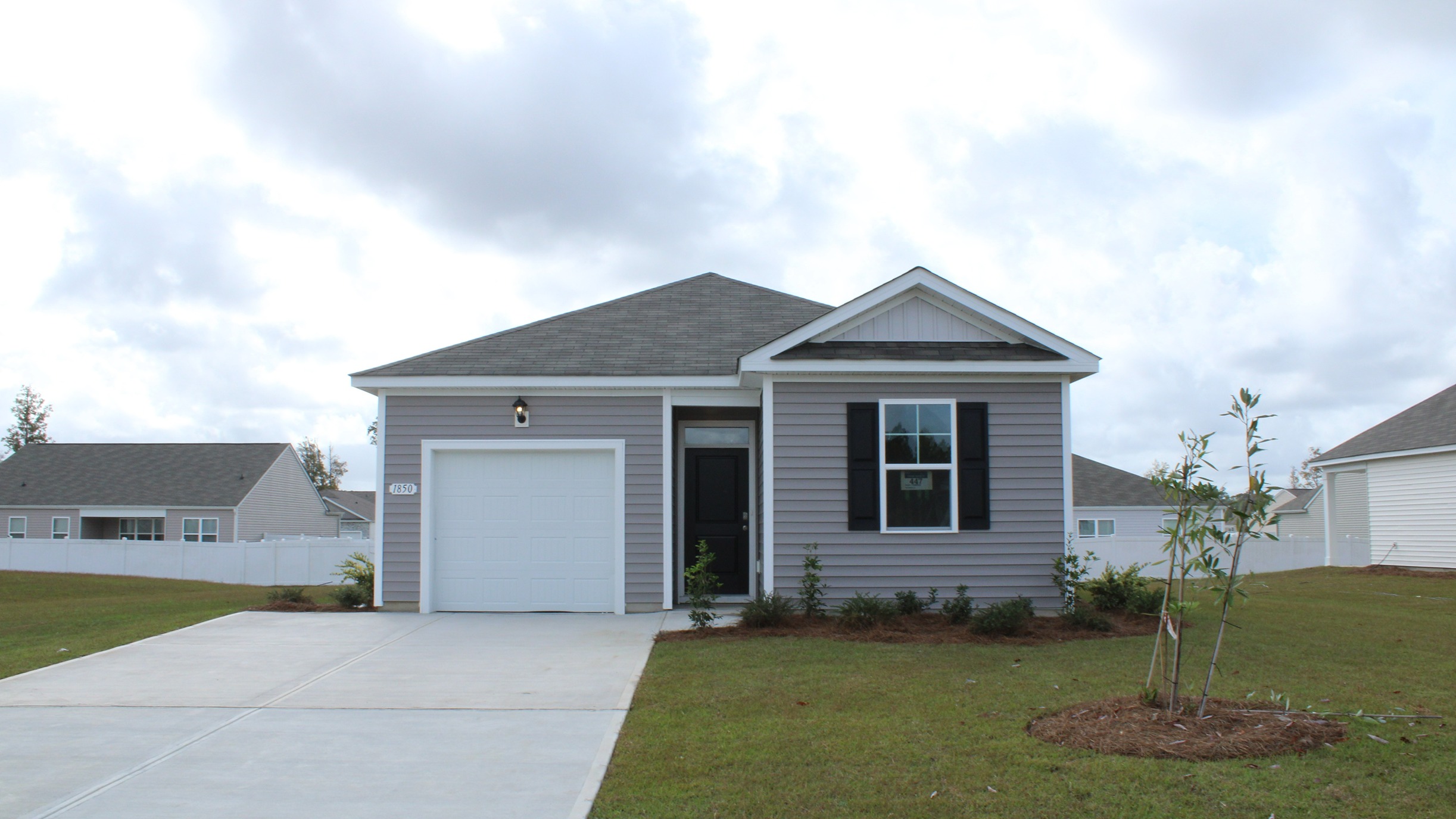 Single story home with vinyl siding