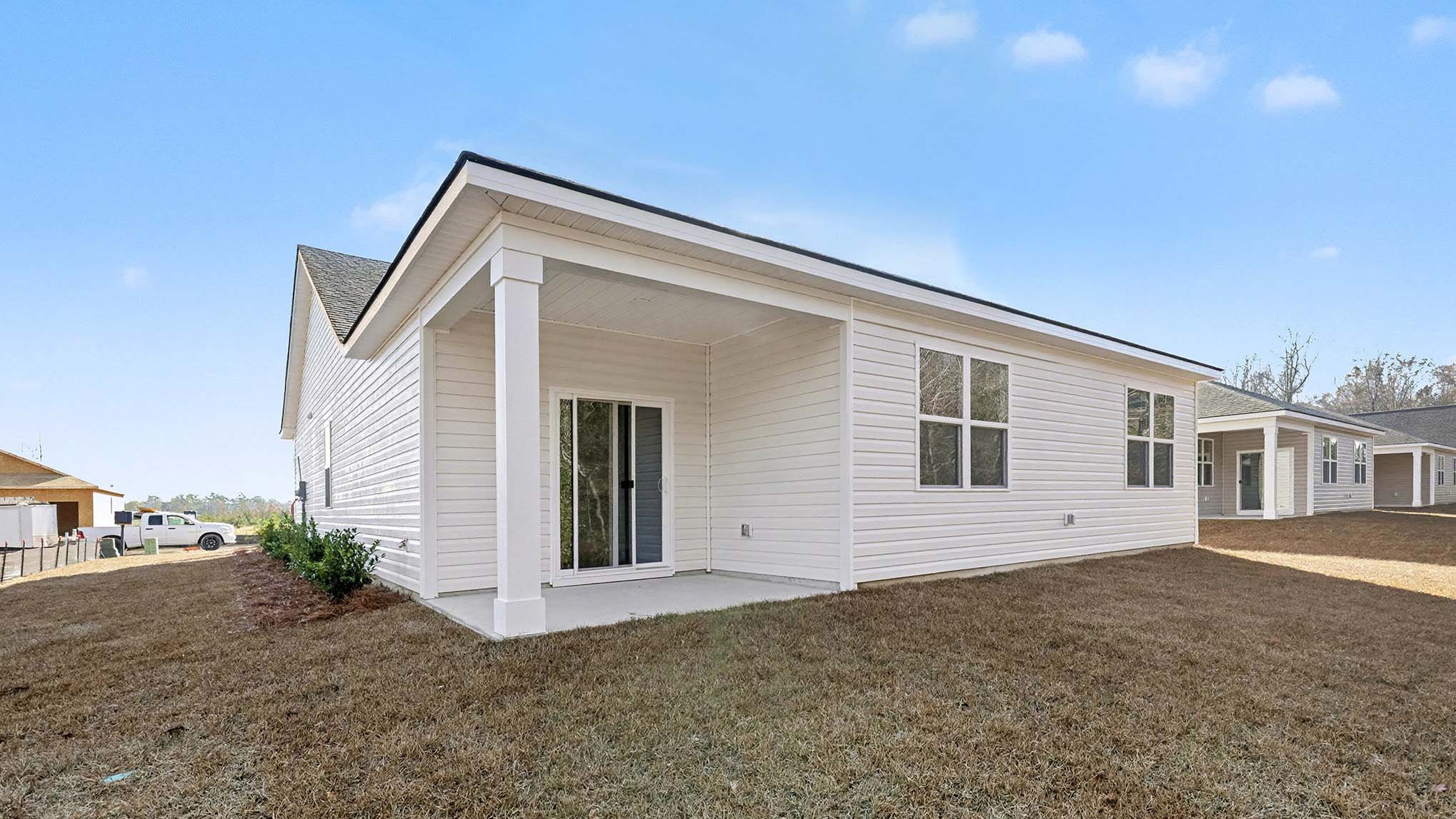 SINGLE STORY HOME