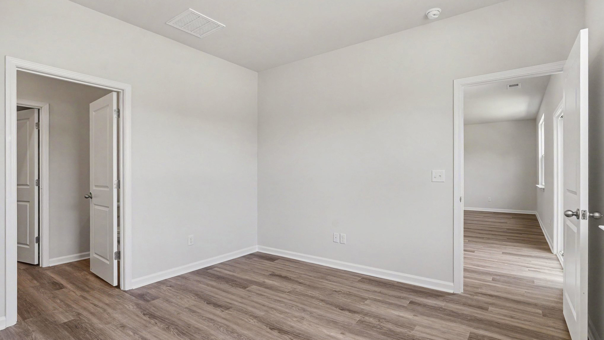 Macon Interior