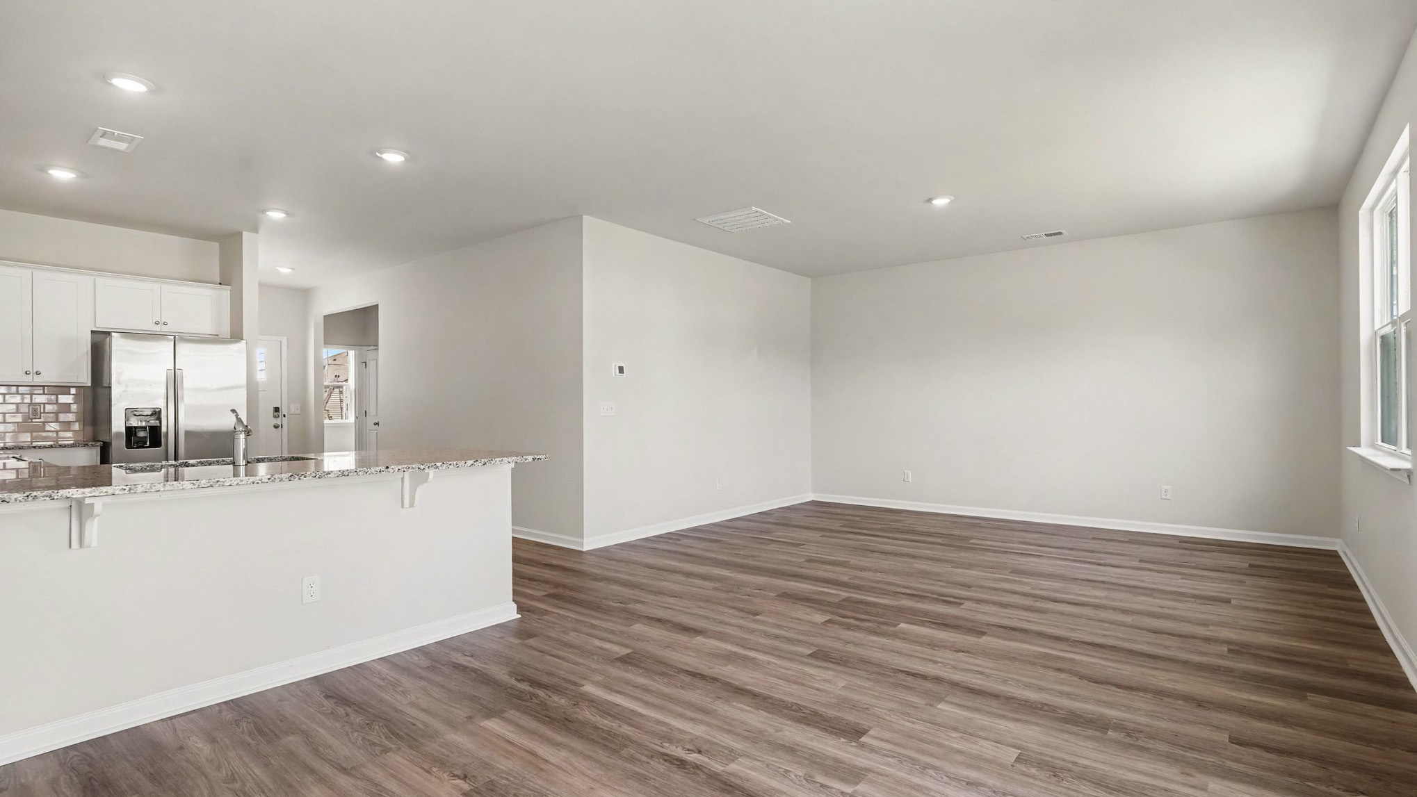Macon Interior