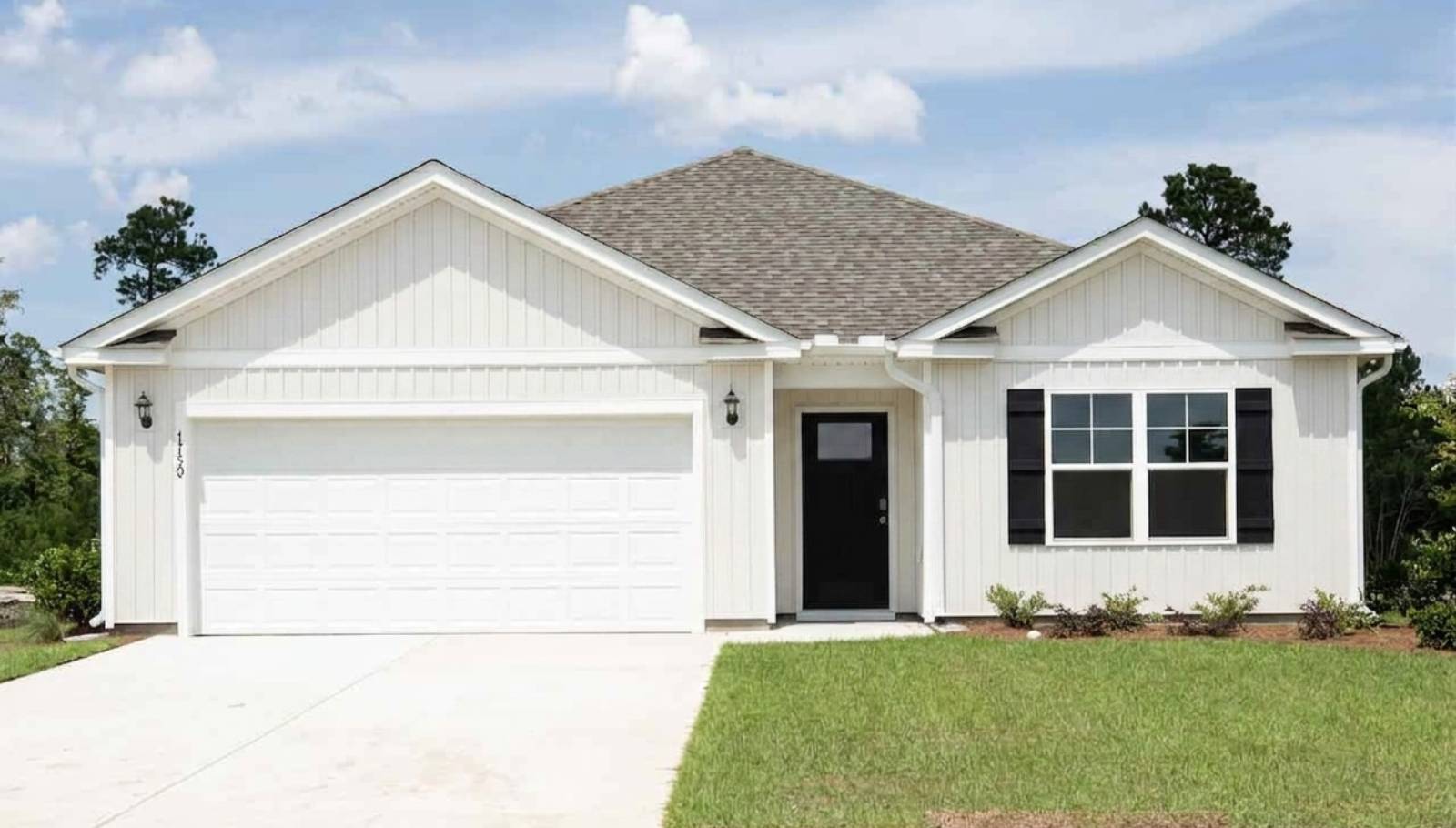 The Cali is one of our one-story floorplans featured in our Caspian Ridge community in Richlands, NC.