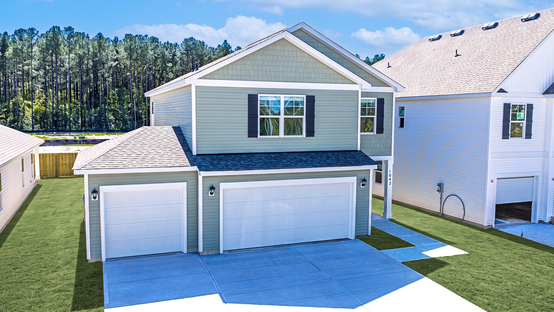 Inside this 5 bedroom, 3.5 bathroom home with loft, you’ll find 2,583 square feet of comfortable living.