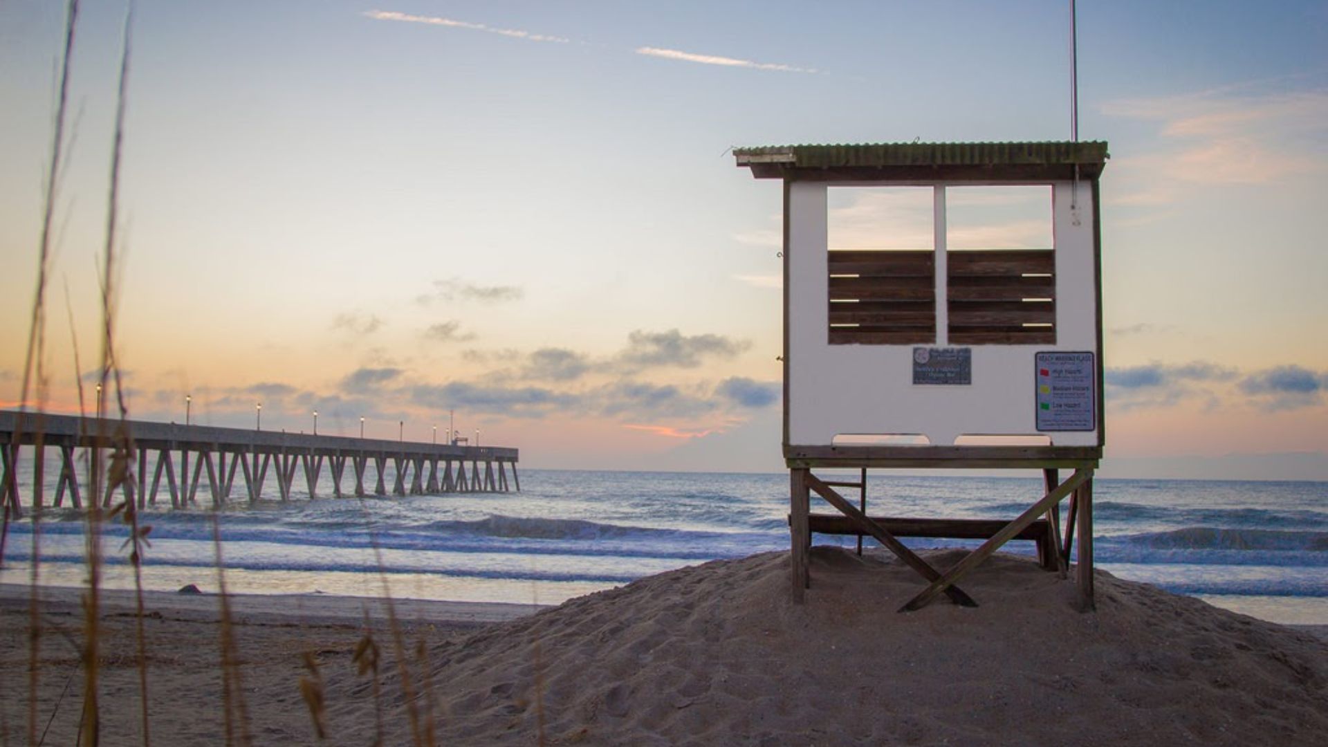 Discover white sand and sparkling water along the beach and the Intracoastal Waterway just begging for watersports activities, swimming, sunbathing, beachcombing, fishing and surfing. Named one of the last best American beach towns, Wrightsville Beach is known for its clean, spacious beach and picturesque setting. Strolling about the village-like town offers scenic views no matter whether you are oceanfront, harbor side or at a marina. It’s a place so magical the sun both rises and sets over the water. Generations have visited this beach destination voted North Carolina’s best beach.